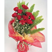 Send Romantic Thing of LOVE  Red Roses to Dhaka in Bangladesh