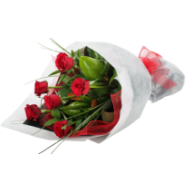 6 Red Roses in Beautiful Bouquet