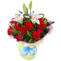 12 Red Roses with Pink Lily