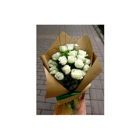 Send White Blossoms in a Handled Basket to Dhaka in Bangladesh