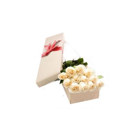 12 White Roses in Box to Dhaka